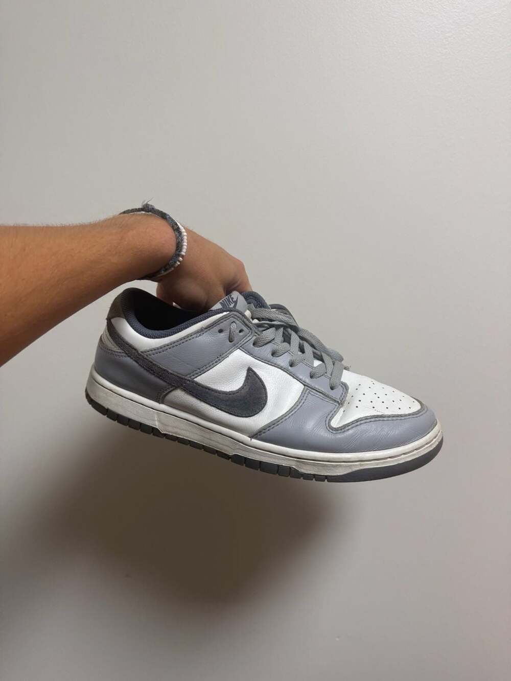 Nike Dunk Low Retro SE Light Carbon Size 10 White Grey Sneakers